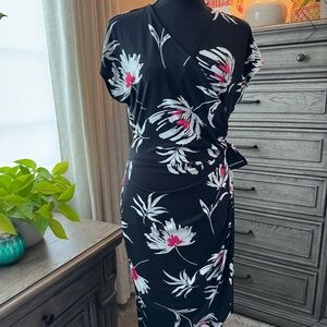 Maggy London Floral Wrap Dress – Size 14